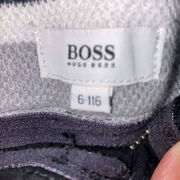 Hugo Boss shorts for boys black color - Picture 3 of 6